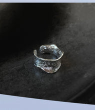 Load image into Gallery viewer, Geometric Irregular Water Drop Ring