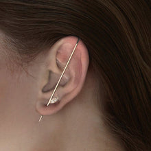 Load image into Gallery viewer, Temperament Cold Wind Piercing Ear Acupuncture Ring