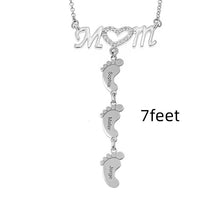 Load image into Gallery viewer, Mothers Day Gift Baby Feet Crystal Pendant Mom Necklace Personalized Custom Names Choker For Ladies