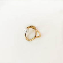 Load image into Gallery viewer, Dainty Faux Pearl Ring for Women Minimalist Rings