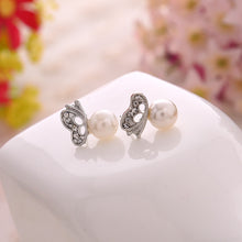 Load image into Gallery viewer, Butterfly Diamond Pearl Earrings For Women