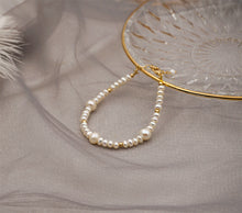 Load image into Gallery viewer, Simple Ladies Handmade Baroque Pearl Hand Jewelry
