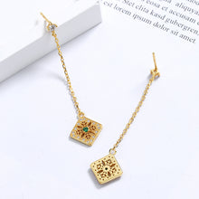 Load image into Gallery viewer, Fringe Earrings Emerald Diamond Earring Earrings