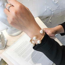 Load image into Gallery viewer, Alloy Jewelry Double Pearl Bracelet Women
