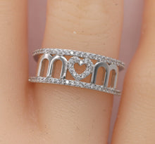 Load image into Gallery viewer, Exquisite MOM Love Heart Shaped Zircon Ring

