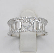 Load image into Gallery viewer, Exquisite MOM Love Heart Shaped Zircon Ring
