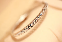 Load image into Gallery viewer, Simple and versatile bracelet
