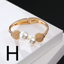 Load image into Gallery viewer, Alloy Jewelry Double Pearl Bracelet Women
