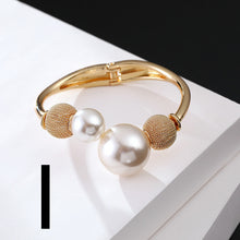 Load image into Gallery viewer, Alloy Jewelry Double Pearl Bracelet Women
