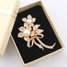 Load image into Gallery viewer, Bow Pearl Brooch For Women
