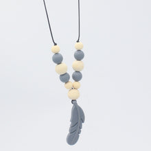 Load image into Gallery viewer, Baby Soothing Teether Protects Safety Baby Teether Necklace
